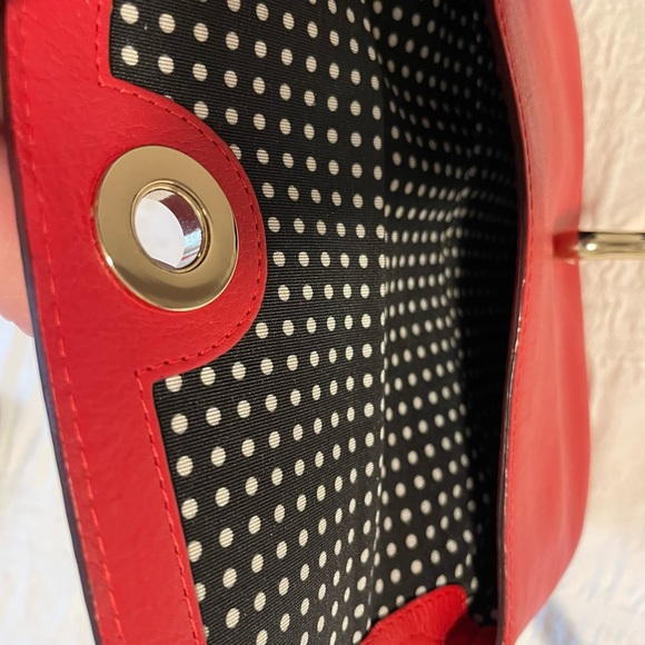 Authentic Kate Spade wristlet purse - Picture 4 of 8